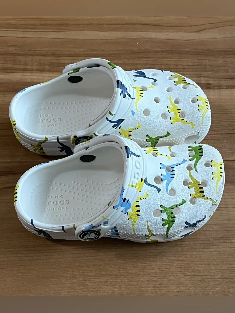 Crocs Kids Classic Dino Print Clogs White C9 Toddler Comfort Shoes